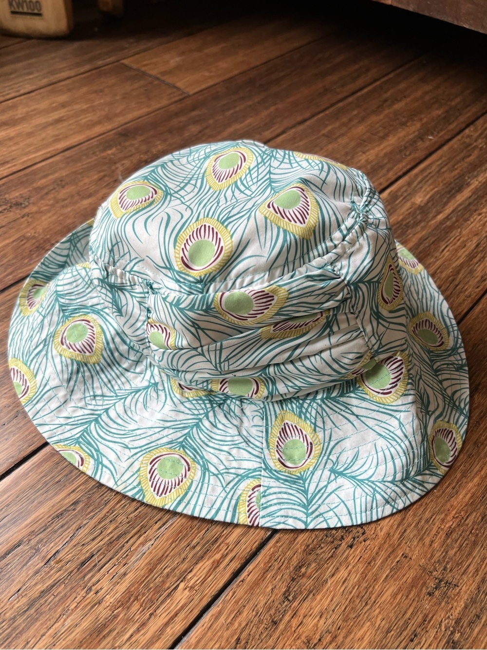 Pistil Womens Sun Hat Peacock Feather Print OS